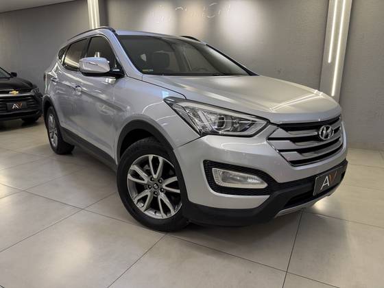 HYUNDAI SANTA FÉ 3.3 MPFI 4X4 V6 270CV GASOLINA 4P AUTOMÁTICO HYUNDAI SANTA FÉ 3.3 MPFI 4X4 V6 270CV GASOLINA 4P AUTOMÁTICO